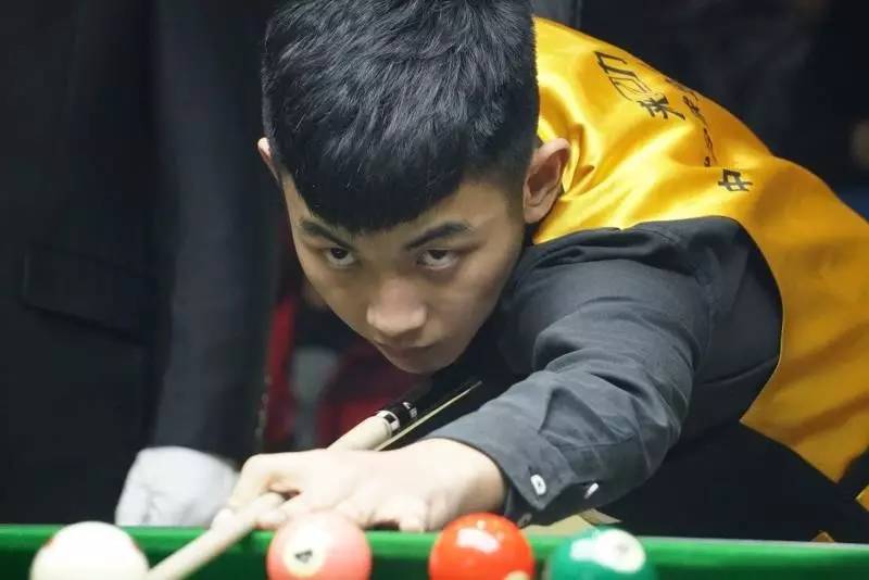 守在酋长球 守在酋长球