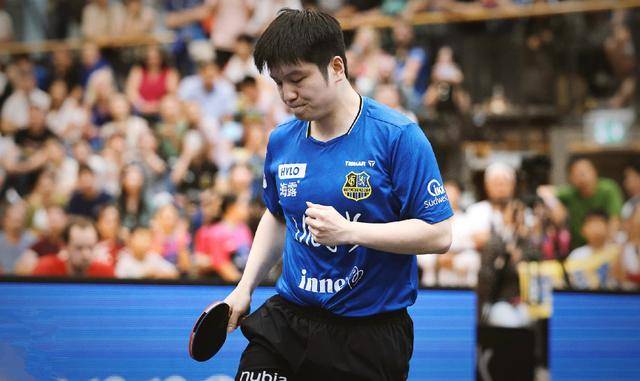 是詹姆斯与 是詹姆斯与