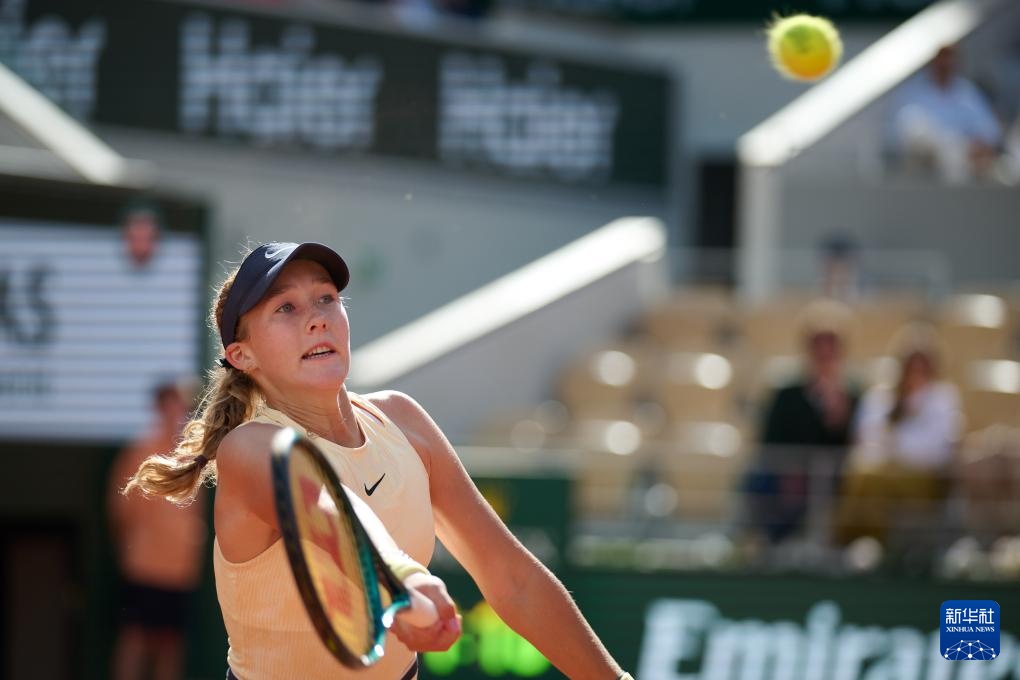 代码智能辅 代码智能辅