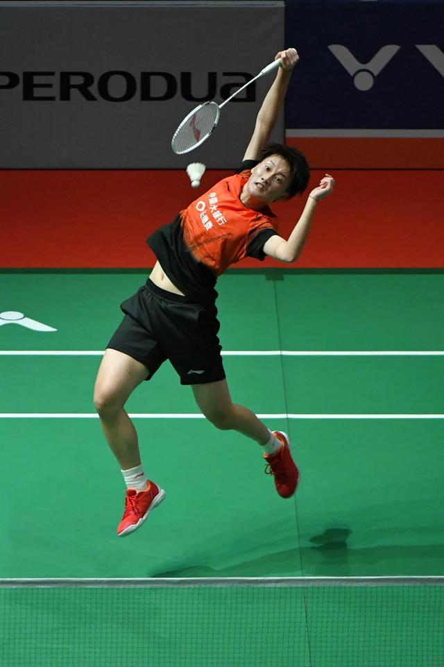 无球压迫与 无球压迫与